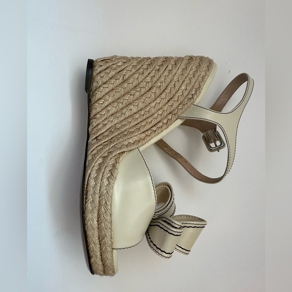 Valentino Leather Bow Wedge - Picture 12 of 15